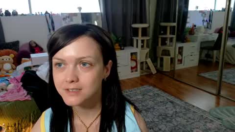 Jade online show from May 8, 12:05 am