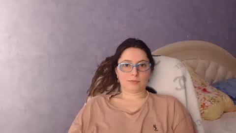 luckylinda23 online show from February 26, 7:27 pm