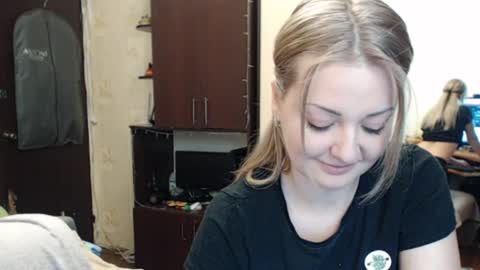 LuckyShot online show from February 11, 6:55 pm