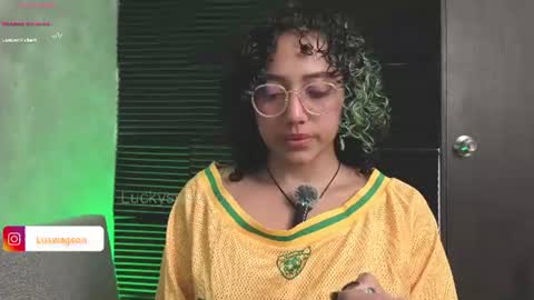 Luanis online show from June 15, 6:48 am