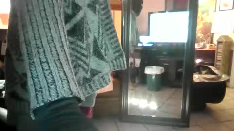 luckytrustme online show from February 4, 9:15 am