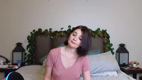 Lucy online show from January 11, 8:58 pm