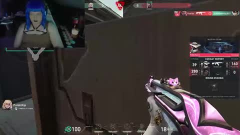 lucy43333 online show from November 29, 5:05 pm