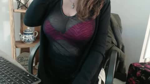 lucy_0000 online show from January 10, 6:48 am