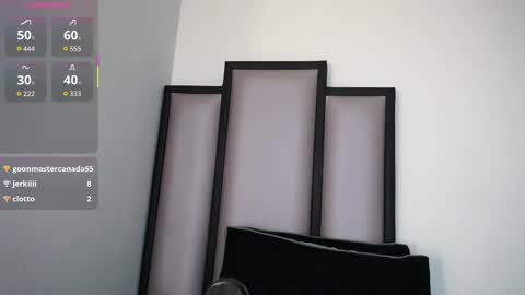 Snapshot of lucy__23 chatting on September 28, 4:12 pm online show from September 28, 4:12 pm