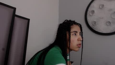   online show from December 5, 5:27 am