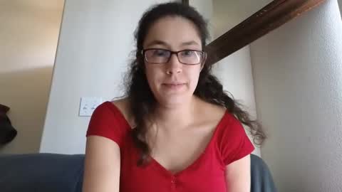 Lucy online show from February 6, 9:06 pm