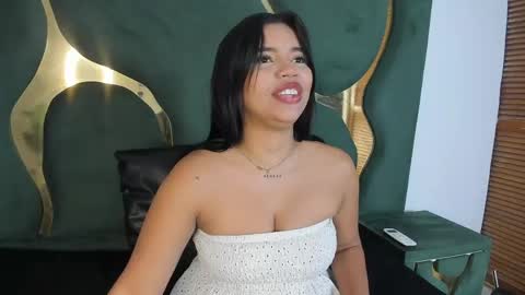 Lucia  online show from May 28, 2:14 pm