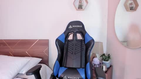 Your Lucy online show from November 11, 4:23 am