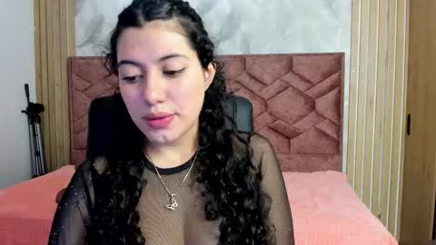 Lucy Greys online show from March 5, 7:10 pm