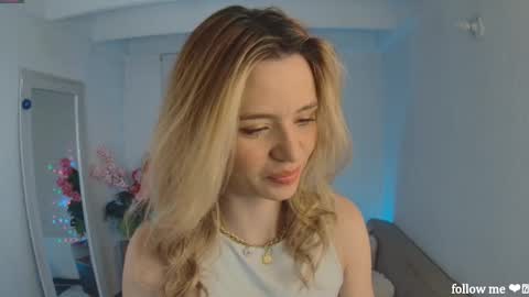 lucy online show from January 8, 3:20 am