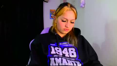 LUCIA  online show from December 31, 6:05 am