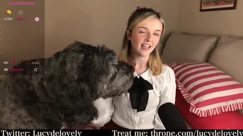 Lucy online show from December 22, 9:34 pm