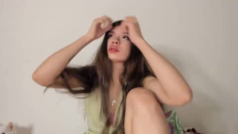 lucyportman online show from June 28, 6:19 am