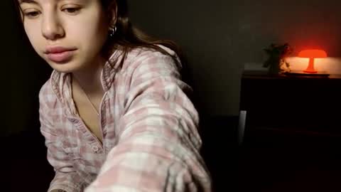 Lucy online show from March 4, 4:29 am