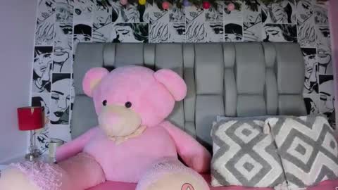 Lucy online show from March 24, 11:26 am