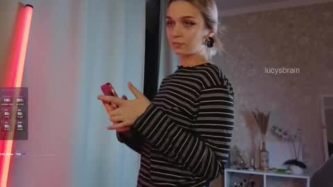 Lucy online show from September 14, 4:39 pm