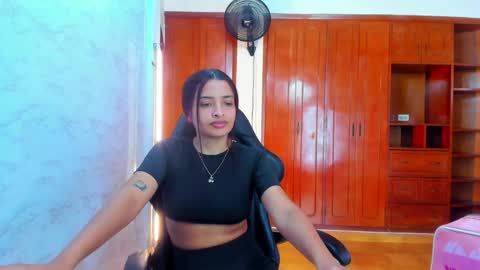 LUCY  online show from May 22, 7:19 pm