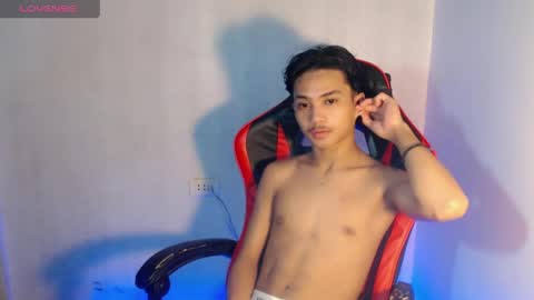 luda_69 online show from May 13, 10:23 am