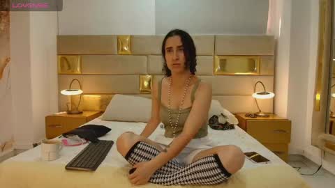Ludovicca Mark online show from May 18, 7:41 pm