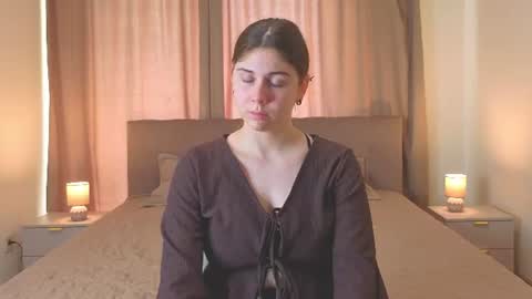 Snapshot of luellaifft chatting on July 9, 5:55 am luellaifft online show from July 9, 5:55 am