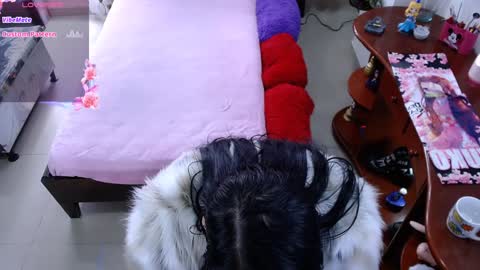 Snapshot of lufek_23 chatting on December 9, 6:46 pm Lufek23 online show from December 9, 6:46 pm