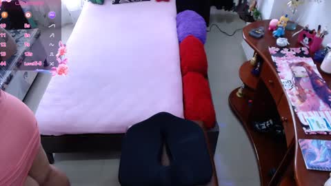 Snapshot of lufek_23 chatting on December 10, 3:01 pm Lufek23 online show from December 10, 3:01 pm