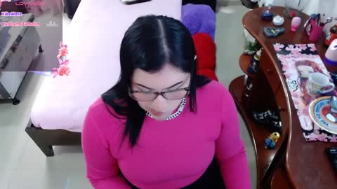 Snapshot of lufek_23 chatting on December 28, 3:26 pm Lufek23 online show from December 28, 3:26 pm