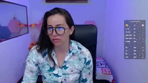 Snapshot of lui_fer01 chatting on October 13, 11:21 am lui_fer01 online show from October 13, 11:21 am