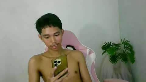 lui_the_fucker online show from December 15, 5:44 am