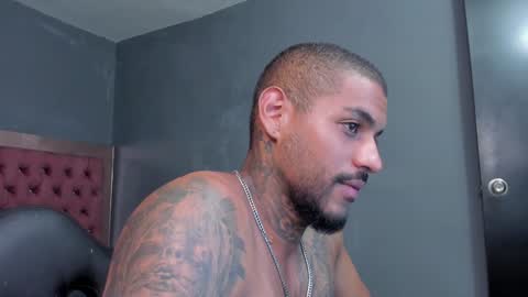 Luigi Vitale online show from January 21, 2:11 am