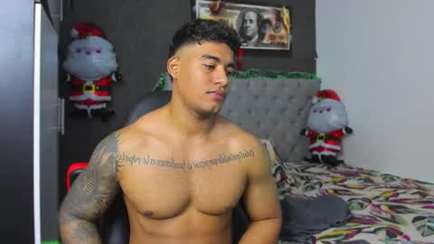 Luigi Independent model online show from December 17, 5:41 pm