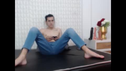 Snapshot of luigimarchetti chatting on September 21, 8:54 pm luigimarchetti online show from September 21, 8:54 pm