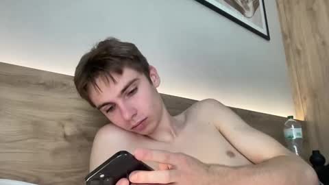 Luis online show from November 13, 10:47 am