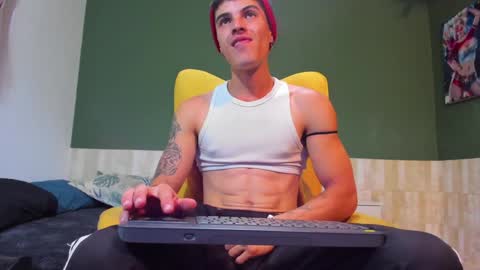 Luis AS online show from February 6, 1:27 am