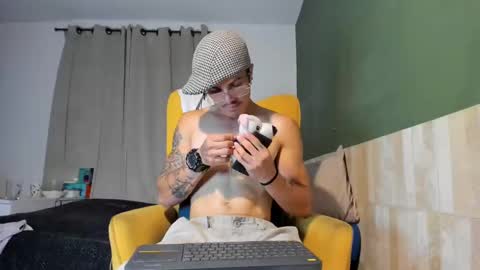 Luis AS online show from February 28, 12:20 pm