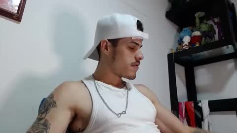 Luis AS online show from November 5, 1:11 pm