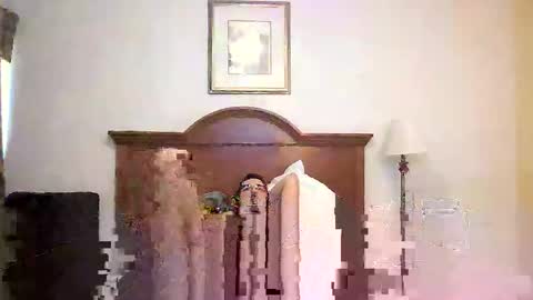 luis_flr online show from April 20, 12:57 am