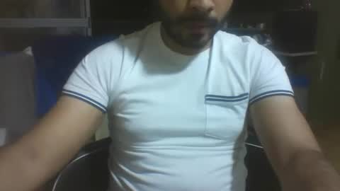 Snapshot of luis_hunk chatting on April 7, 7:20 am Andrew online show from April 7, 7:20 am