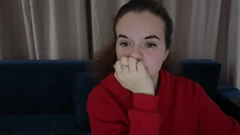 Luisa Rosee online show from February 14, 12:57 pm