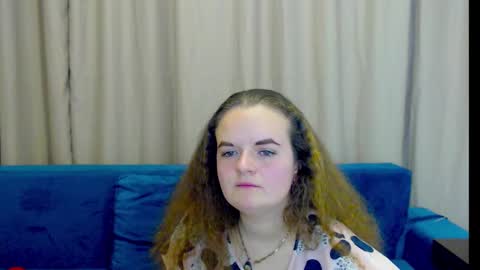 Luisa Rosee online show from February 22, 4:40 pm