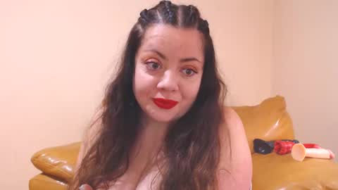 Cassie online show from February 18, 2:27 pm