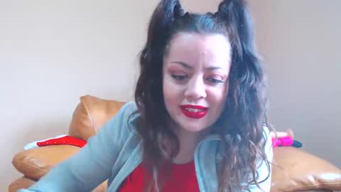 Cassie online show from February 8, 11:46 am