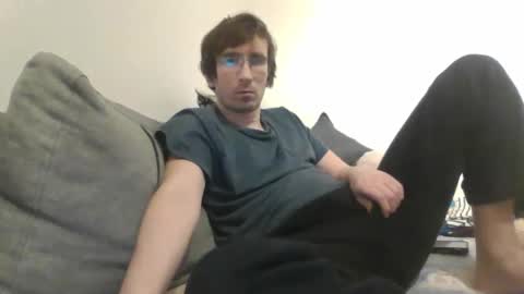 Snapshot of luismcawesome chatting on January 5, 10:46 pm Luis online show from January 5, 10:46 pm