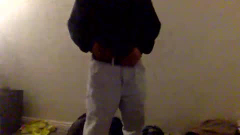 Snapshot of luisthechosen1 chatting on February 14, 3:58 am AlmightyZero online show from February 14, 3:58 am