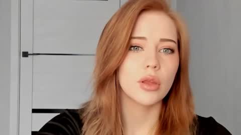 Lizzy online show from March 25, 10:43 am