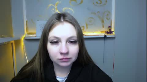 Snapshot of luizaheems_ chatting on December 27, 10:45 am Luiza online show from December 27, 10:45 am