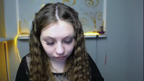 Snapshot of luizaheems_ chatting on January 13, 7:21 am Luiza online show from January 13, 7:21 am