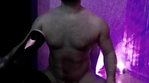 Snapshot of luk_me chatting on March 19, 8:46 pm luk_me online show from March 19, 8:46 pm