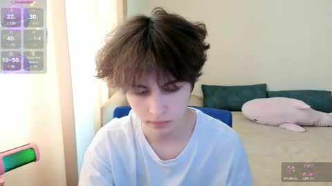 Snapshot of lukahayes chatting on February 20, 11:54 am lukahayes online show from February 20, 11:54 am